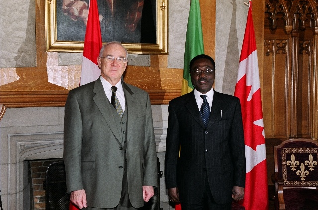 The Honourable Dan Hays, Senator, Speaker of Senate of Canada, meets with the Honourable Kolawolé Idji, Speaker of the National Assembly of the Republic of Benin.